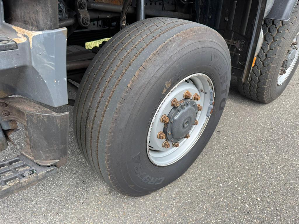 Mercedes-Benz Arocs 4848 8x8 tipper