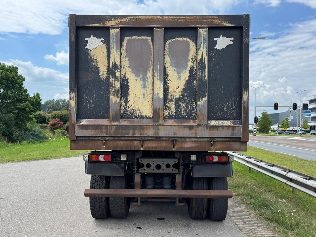 Mercedes-Benz Arocs 4848 8x8 tipper