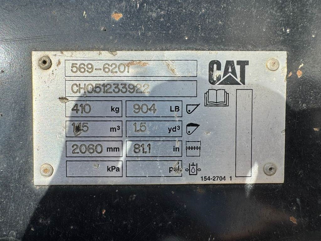 CAT 908M