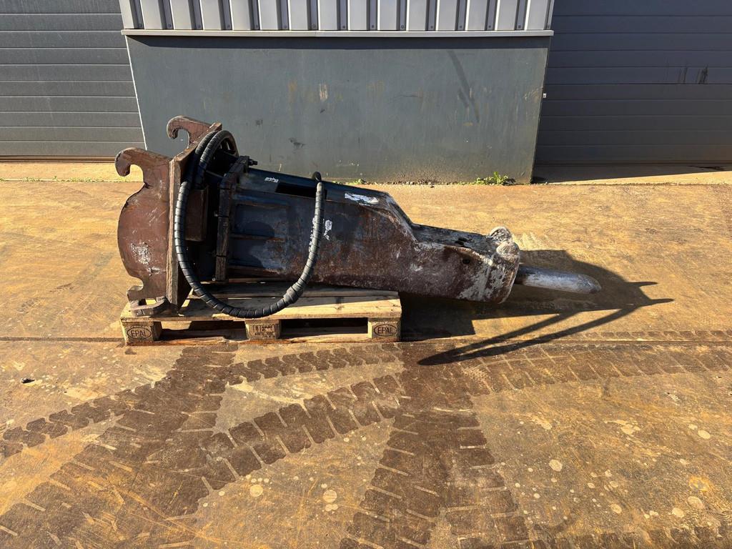 Hammer Mustang HM1000 CW40