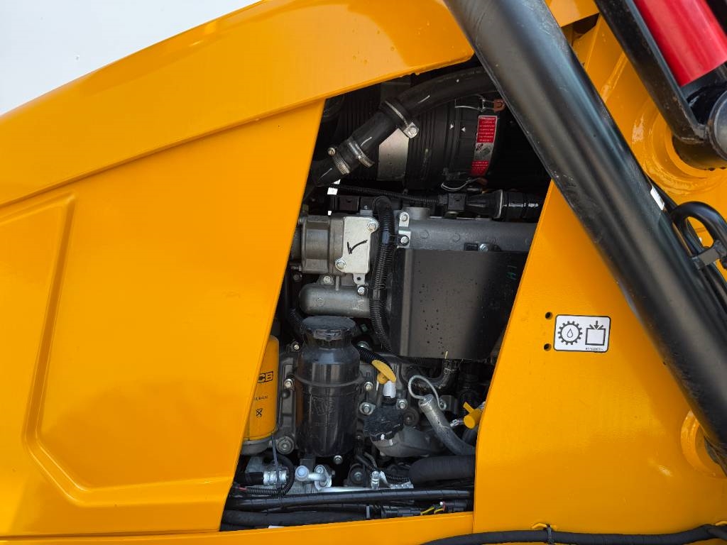 JCB 3DX / 3CX Plus 4WD - New / Unused/ Hammer Lines AC