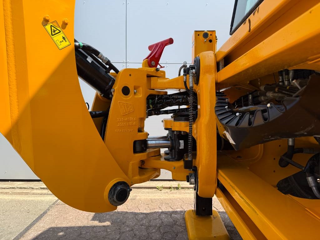 JCB 3DX / 3CX Plus 4WD - New / Unused/ Hammer Lines AC