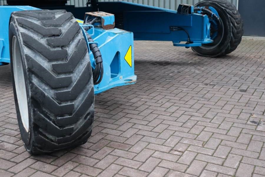 Genie ZX135/70 Diesel, 4x4x4 Drive, 43m Lifting Height,