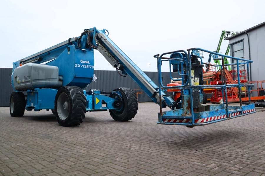 Genie ZX135/70 Diesel, 4x4x4 Drive, 43m Lifting Height,