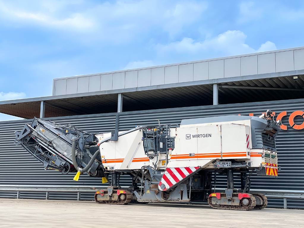 Wirtgen W 210 I