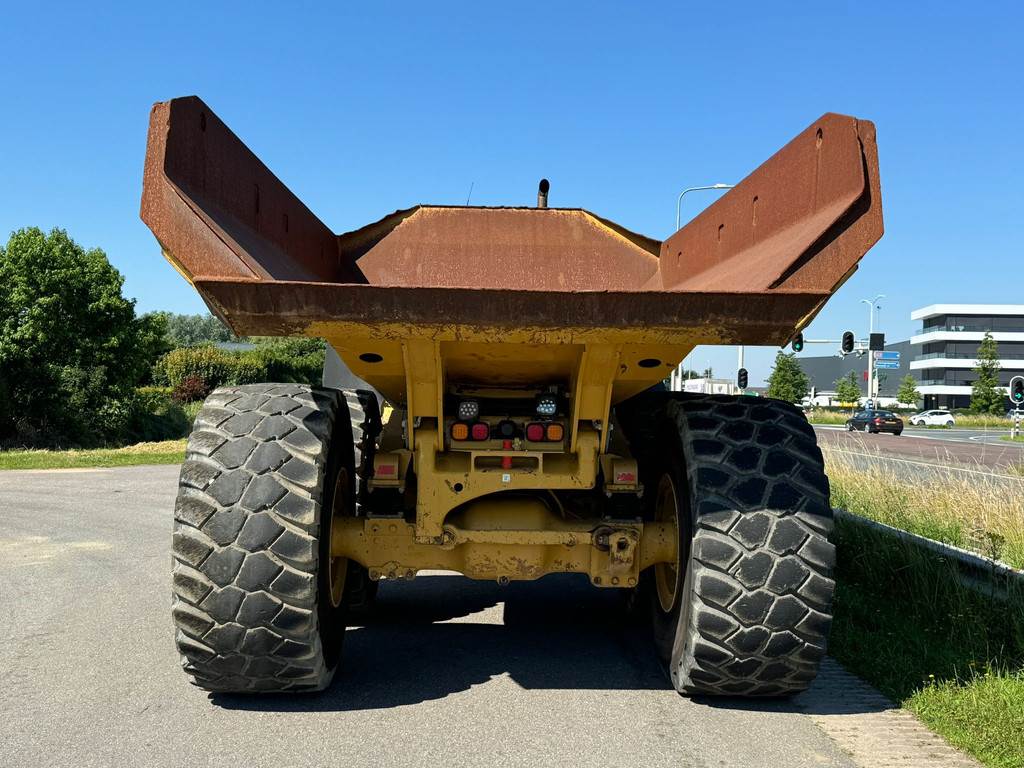 CAT 740B
