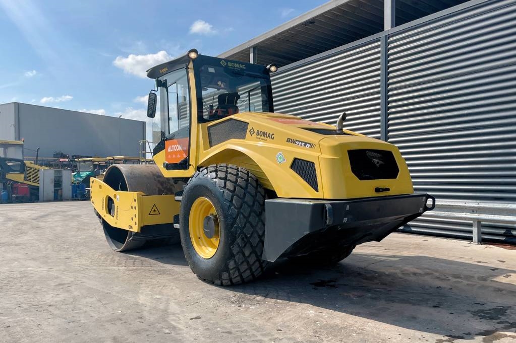 Bomag BW 213 D-5