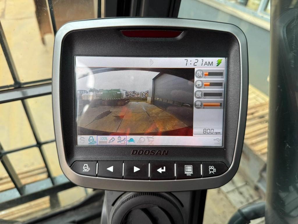 Doosan DX225LC-5