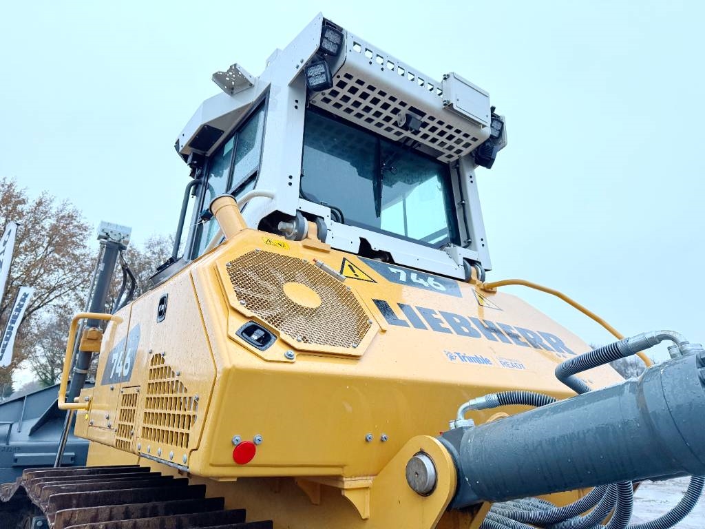 Liebherr PR746 05L Gen 8 - 1 Yr / 2000h Powertrain Warranty