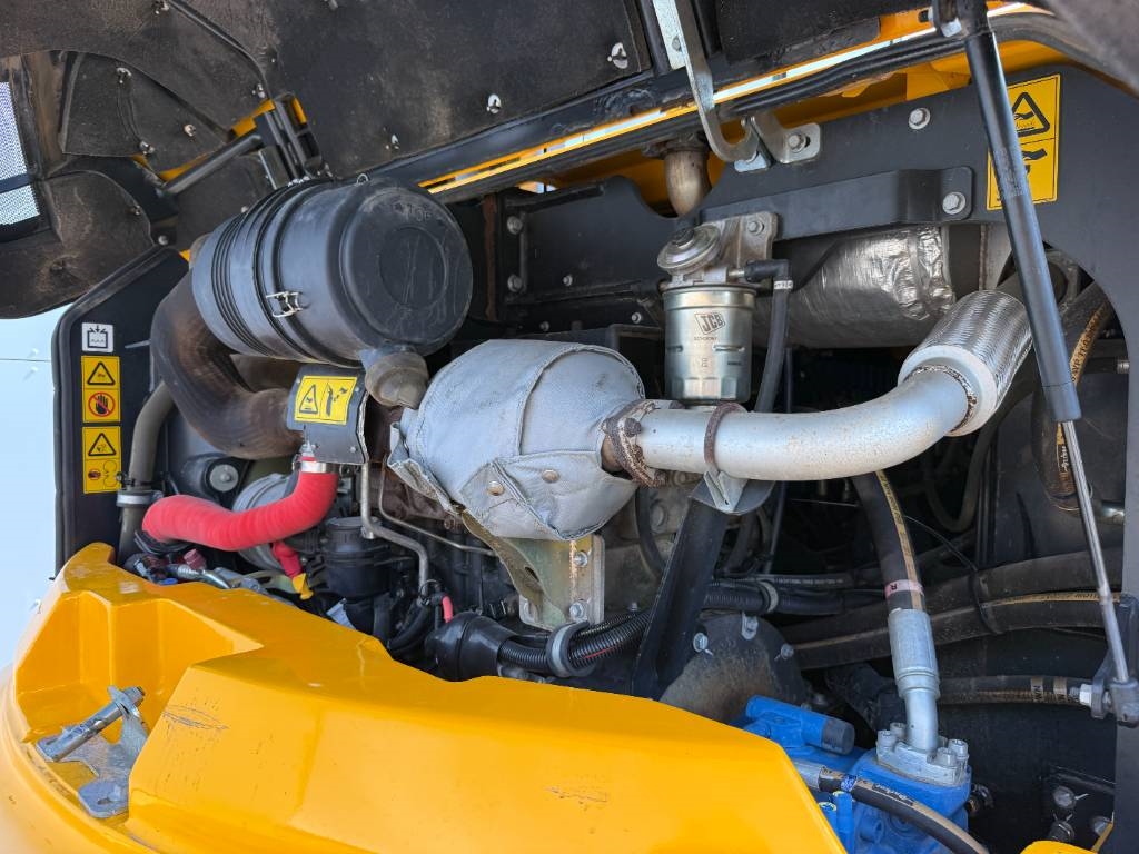 JCB 86C-1 - Hammer Lines / Quick Coupler
