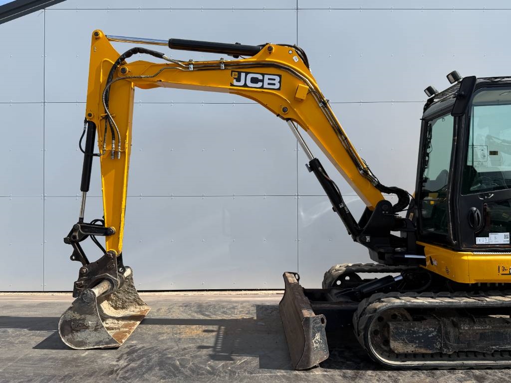 JCB 86C-1 - Hammer Lines / Quick Coupler