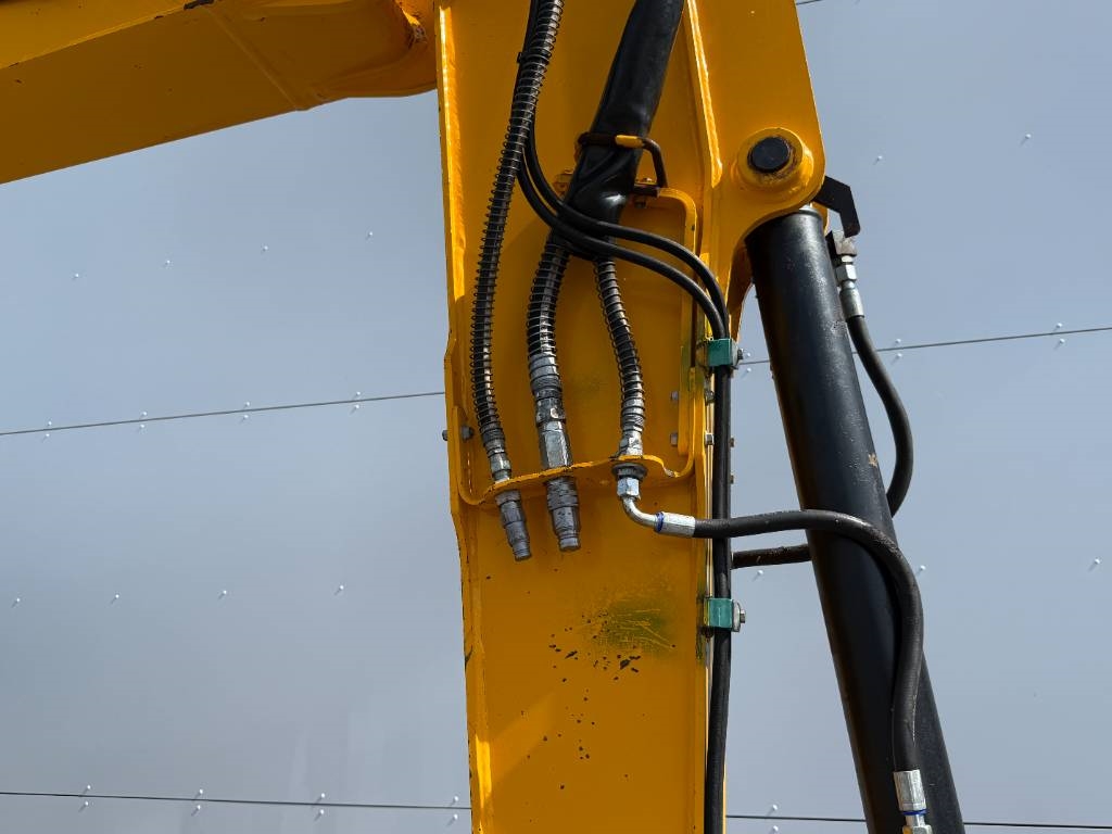 JCB 86C-1 - Hammer Lines / Quick Coupler