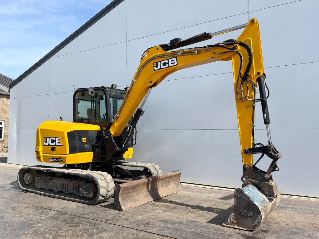 JCB 86C-1 - Hammer Lines / Quick Coupler
