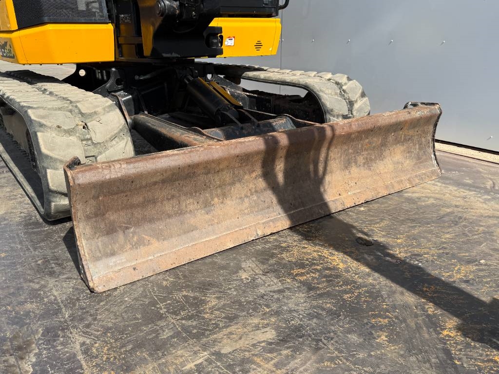 JCB 86C-1 - Hammer Lines / Quick Coupler
