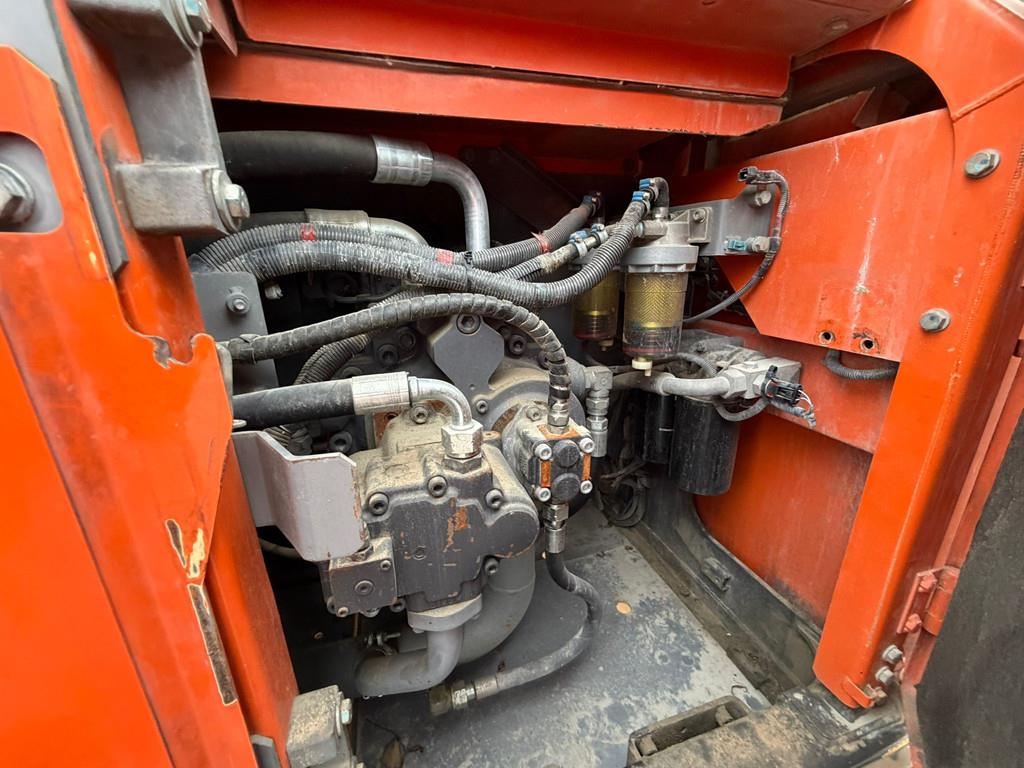 Hitachi ZX490 LCH-6-MN