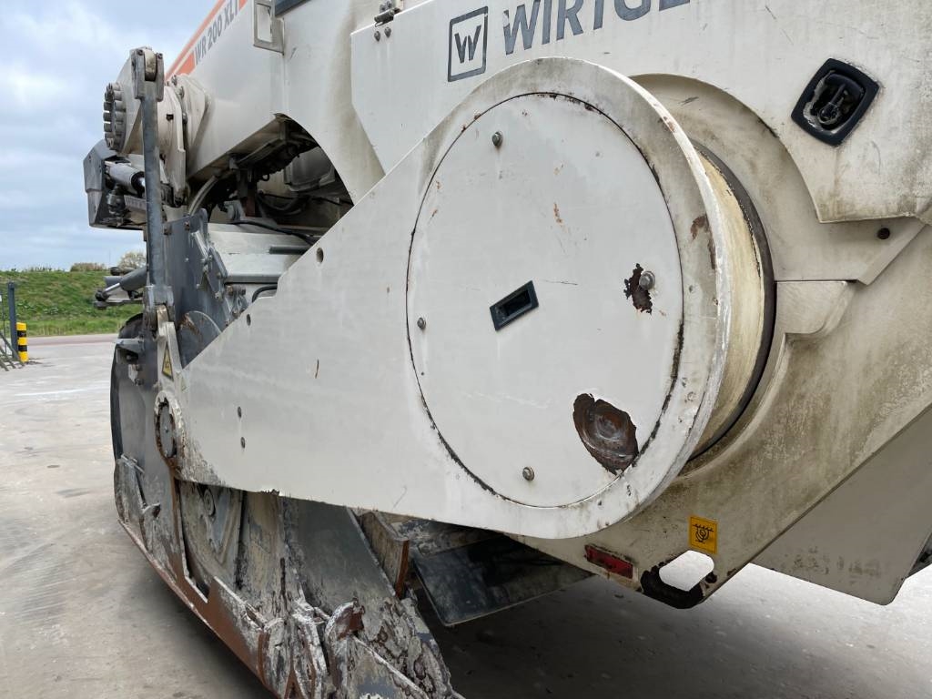 Wirtgen WR 200 XLI