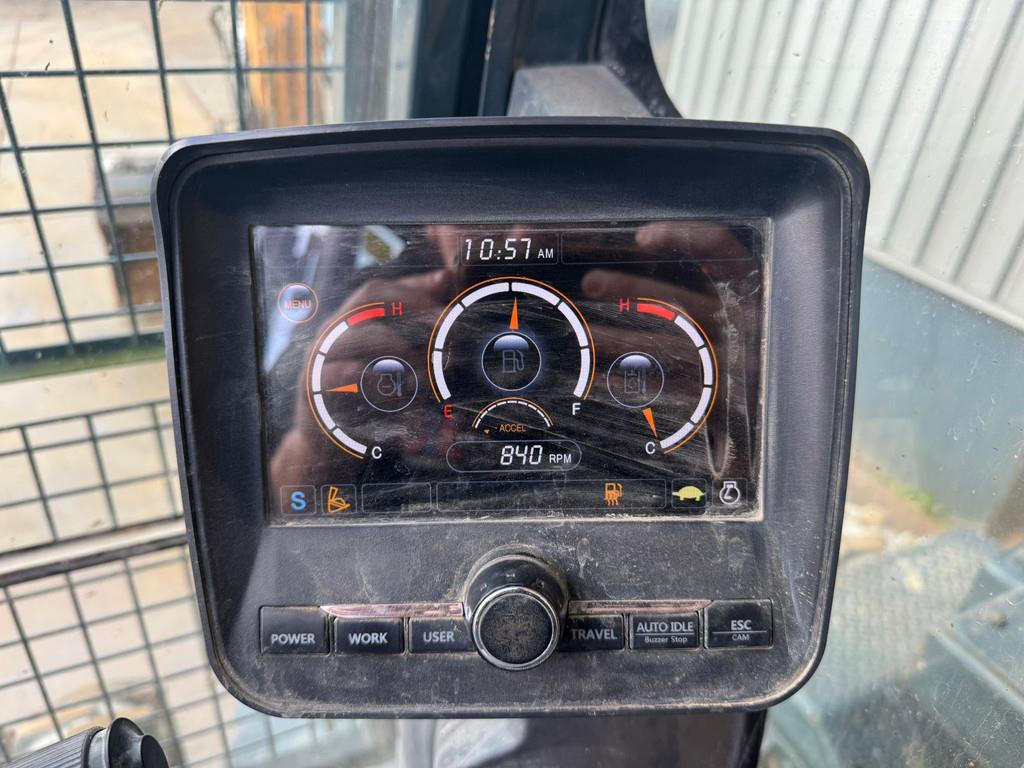 Hyundai Robex 180W-9A