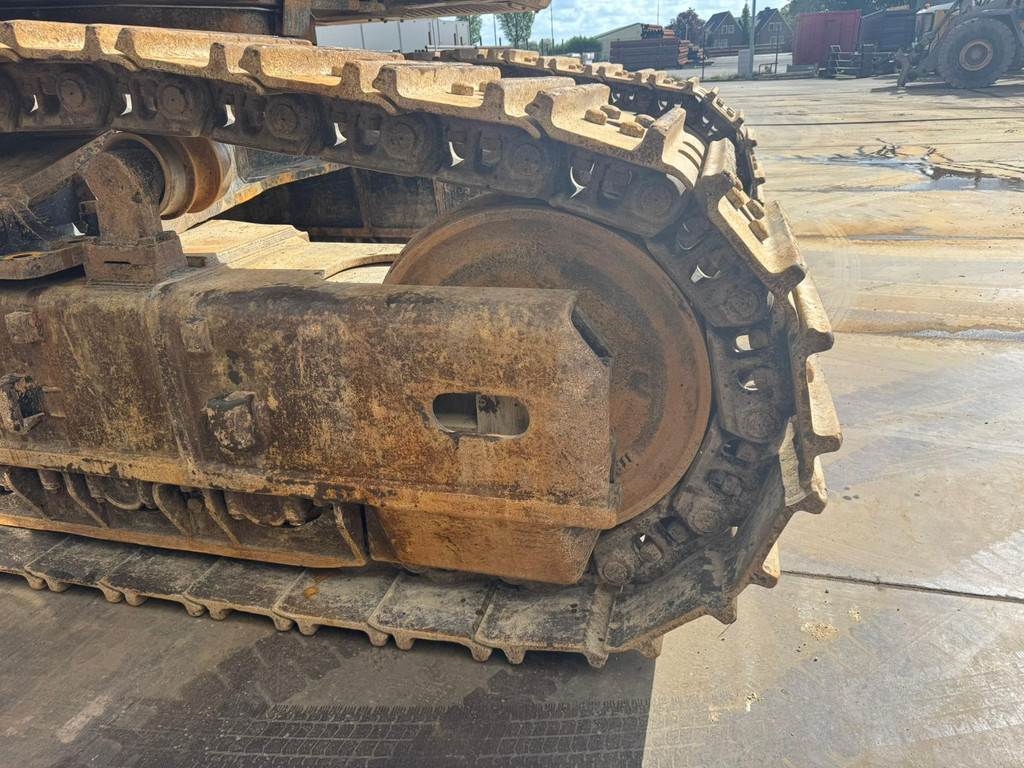 Hitachi ZX670LCH-3