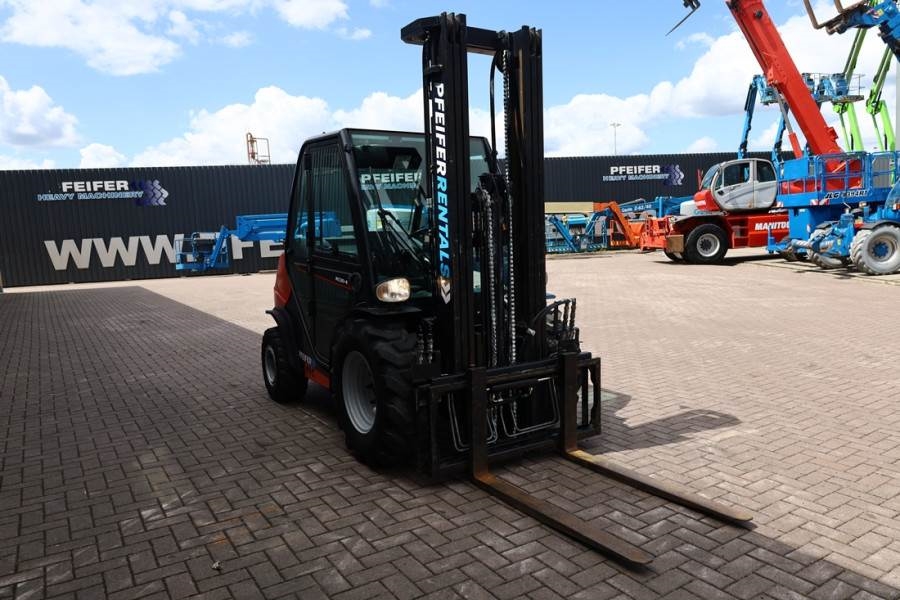 Manitou MC30-4 Valid Inspection, *Guarantee, Diesel, 4x4 D