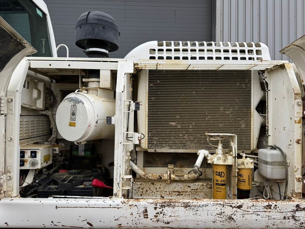 CAT 324DLN