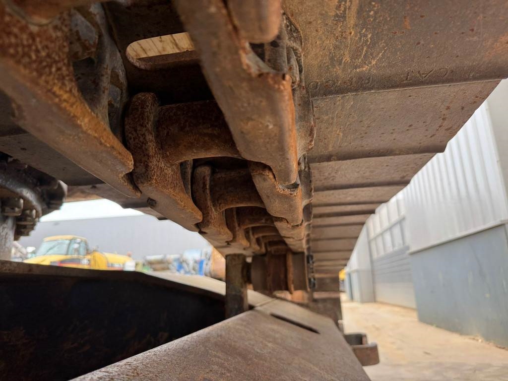 CAT 324DLN