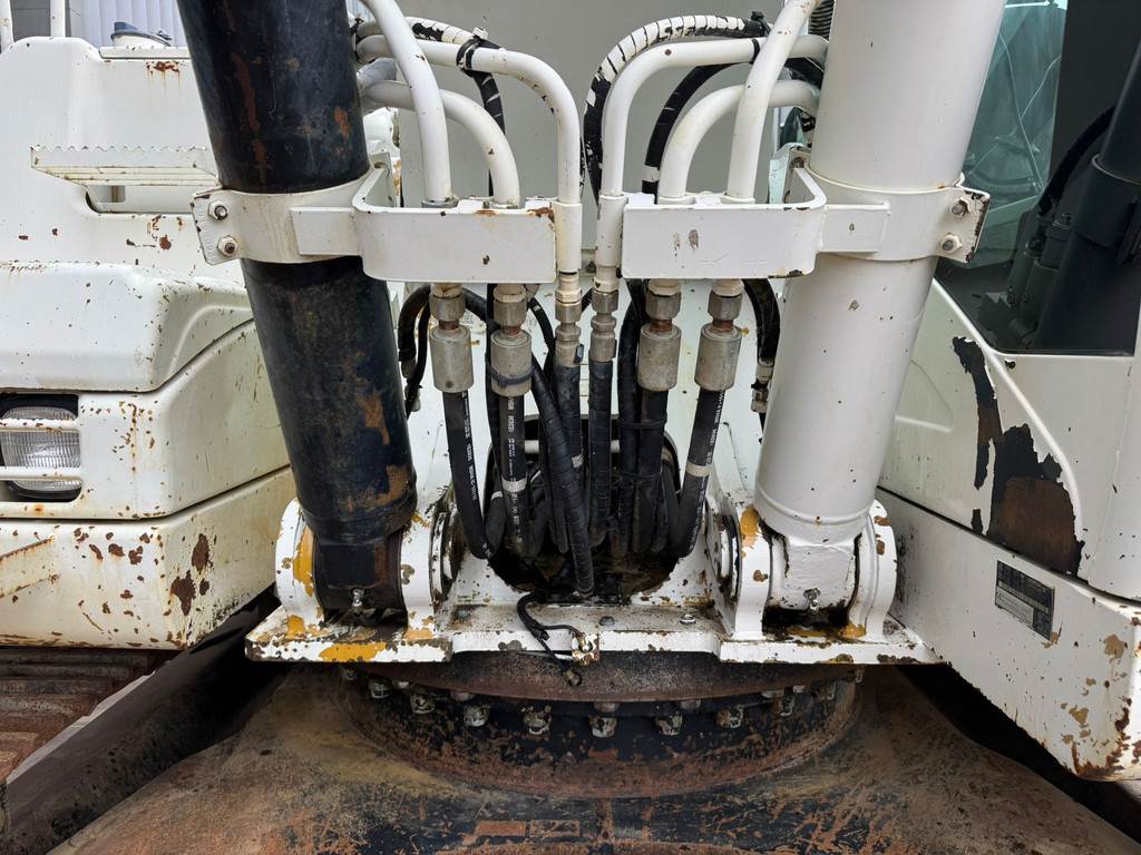CAT 324DLN