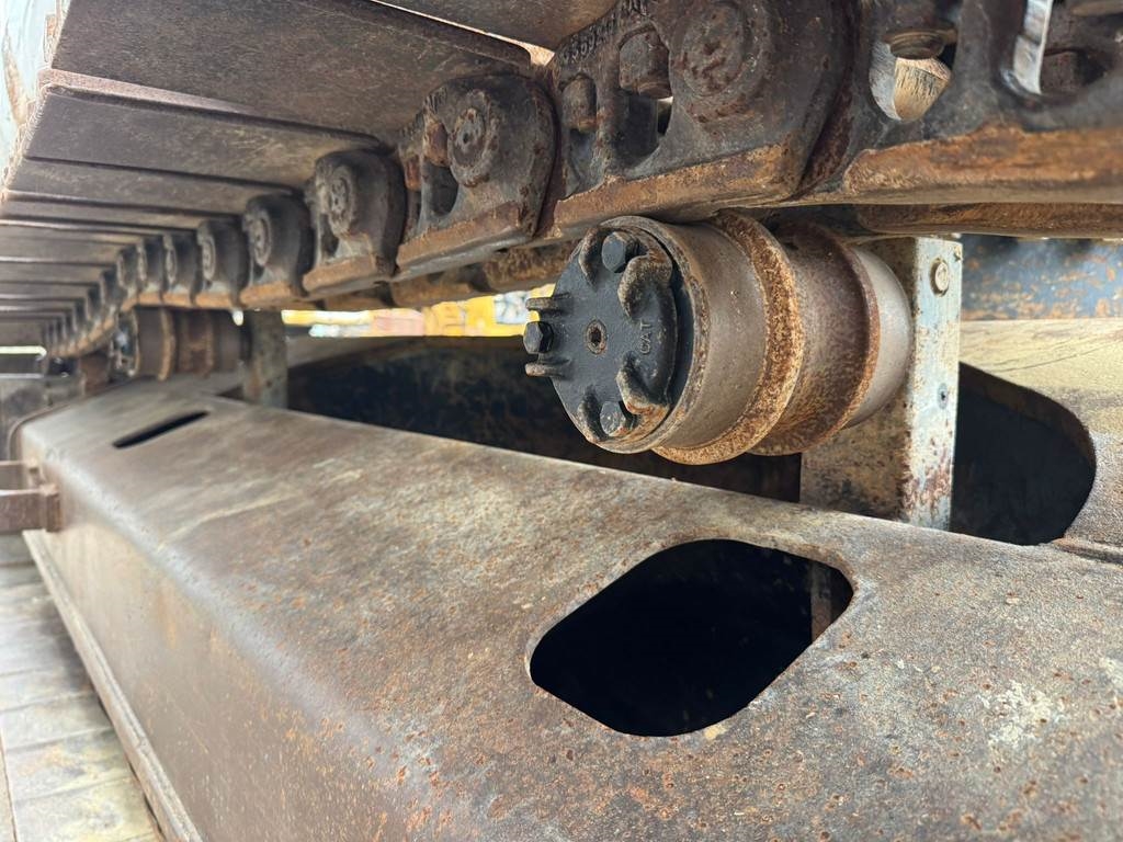 CAT 324DLN
