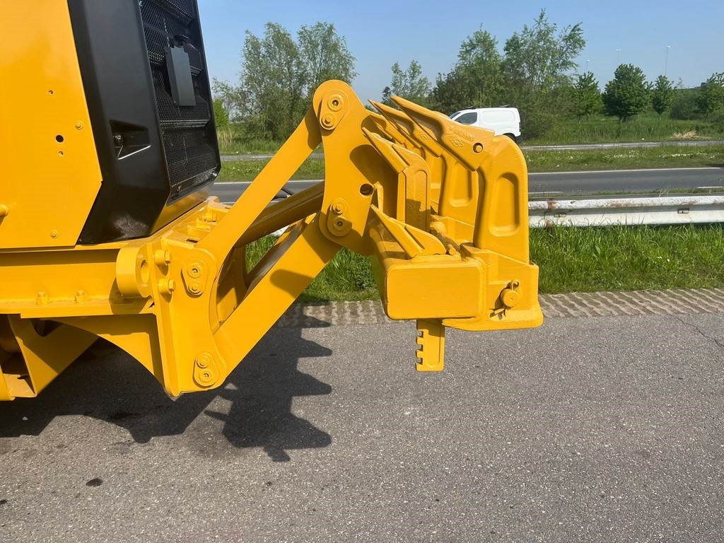 CAT 140GC - Push block / Ripper / New Tires