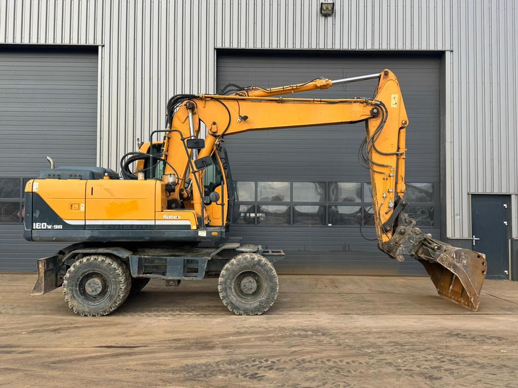 Hyundai Robex 180W-9A