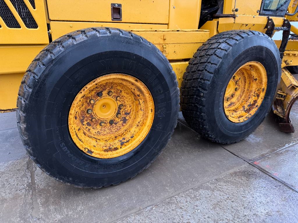 Volvo G946 6x6 AWD - 4.25m Blade Width / Airco