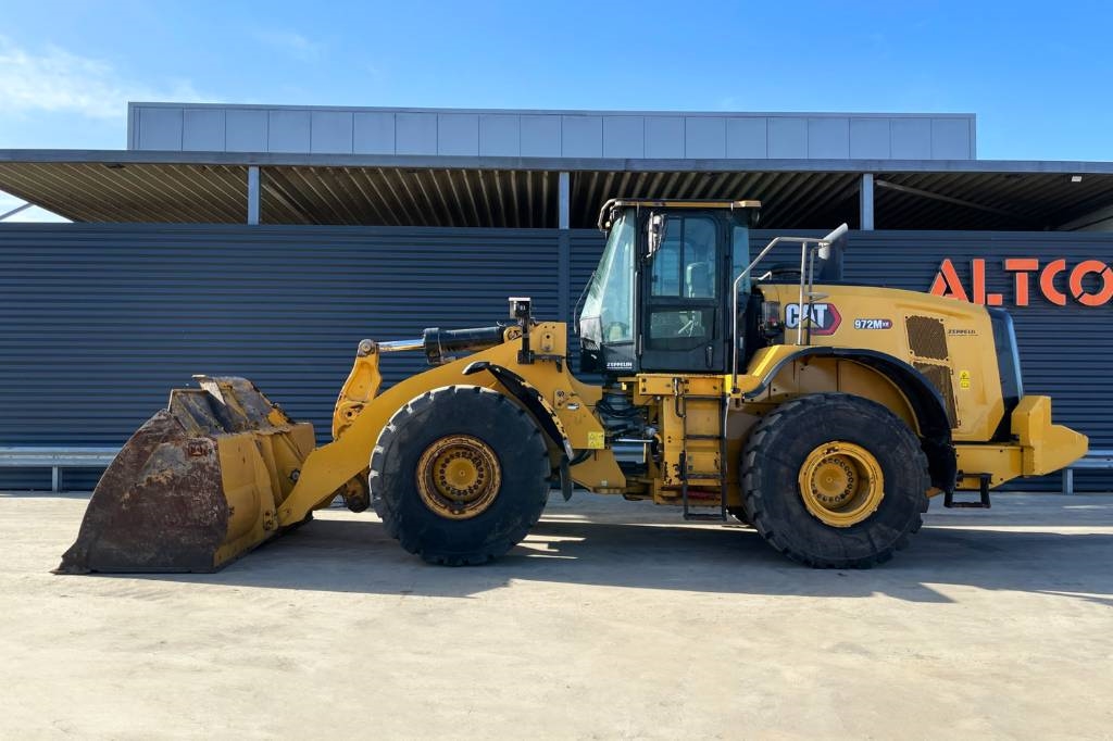 CAT 972M