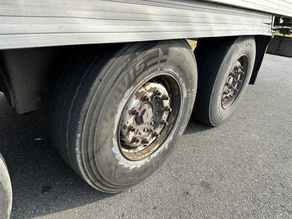 [Other] Gray and Adams Meat Hook Thermo King SLXE 400