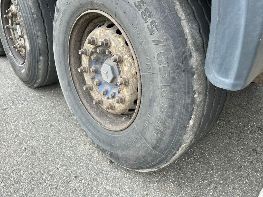 [Other] Gray and Adams Meat Hook Thermo King SLXE 400