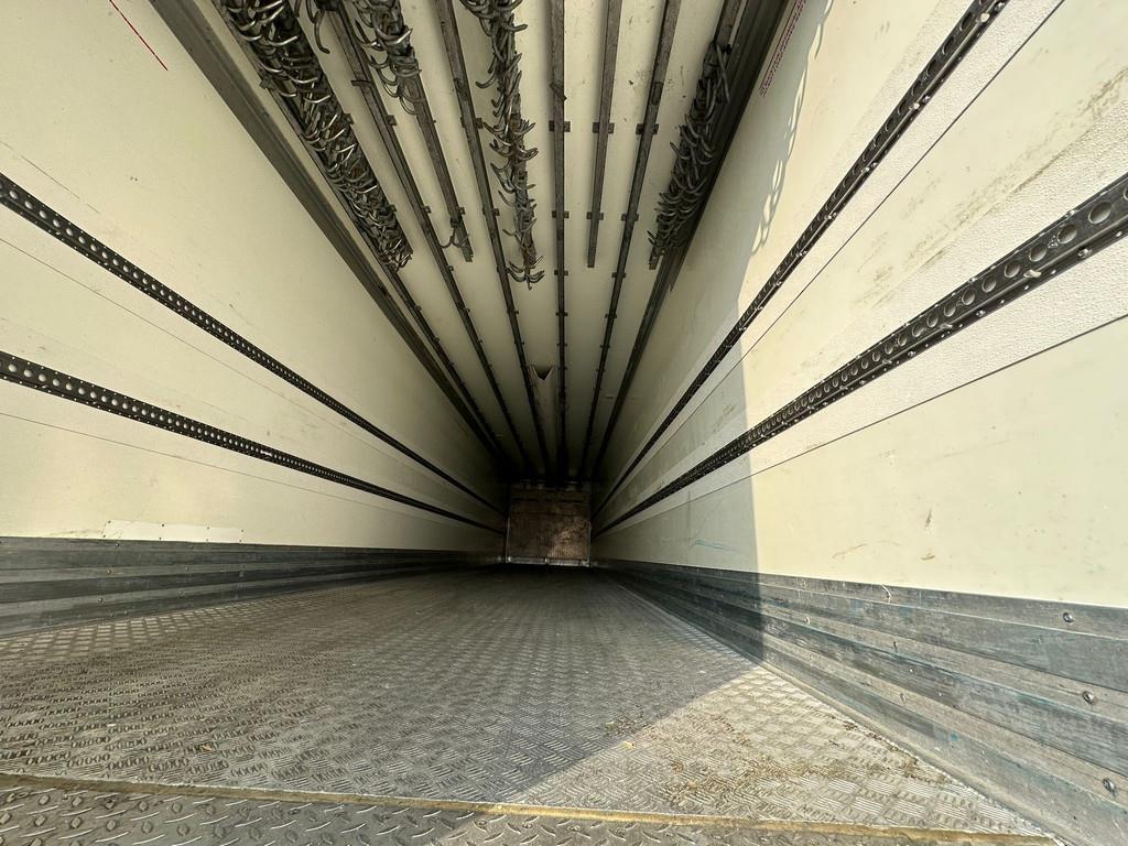 [Other] Gray and Adams Meat Hook Thermo King SLXE 400