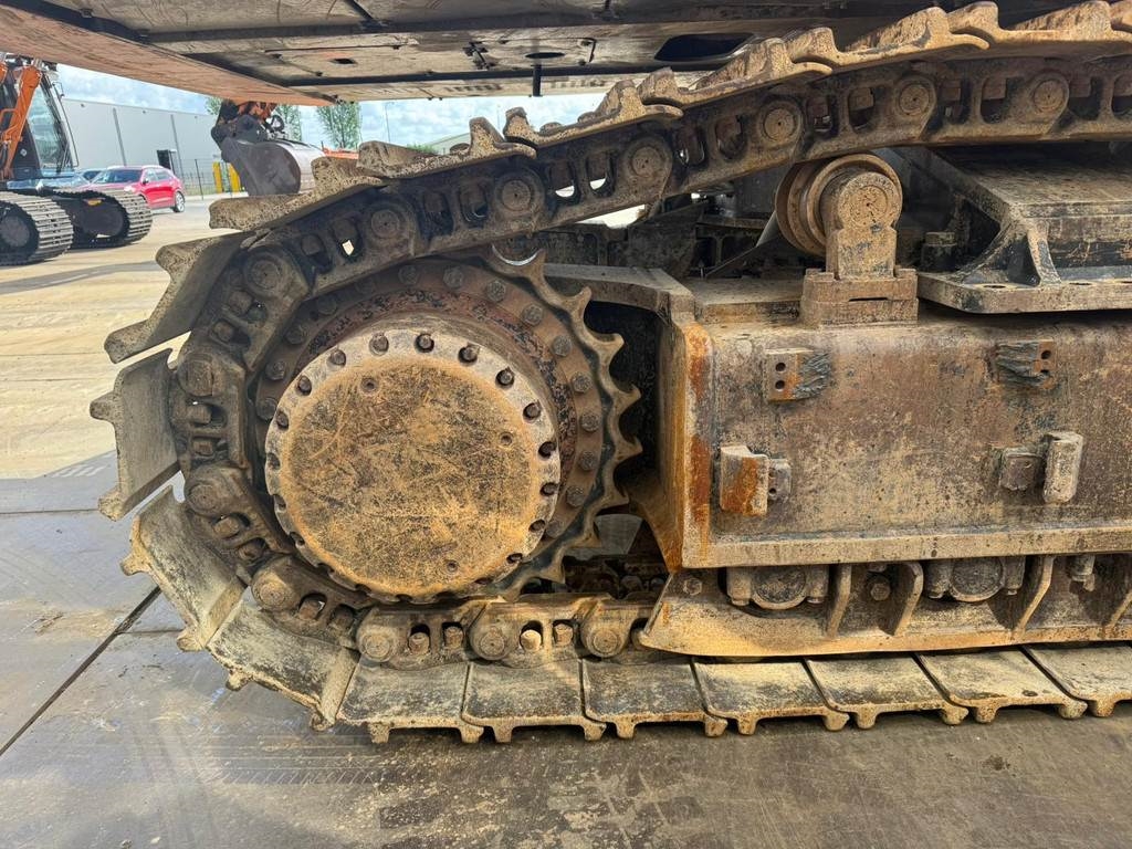 Hitachi ZX670LCH-3