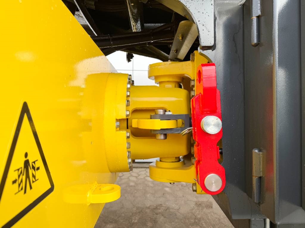 Bomag BW226D-5CL - NEW / Cummins engine