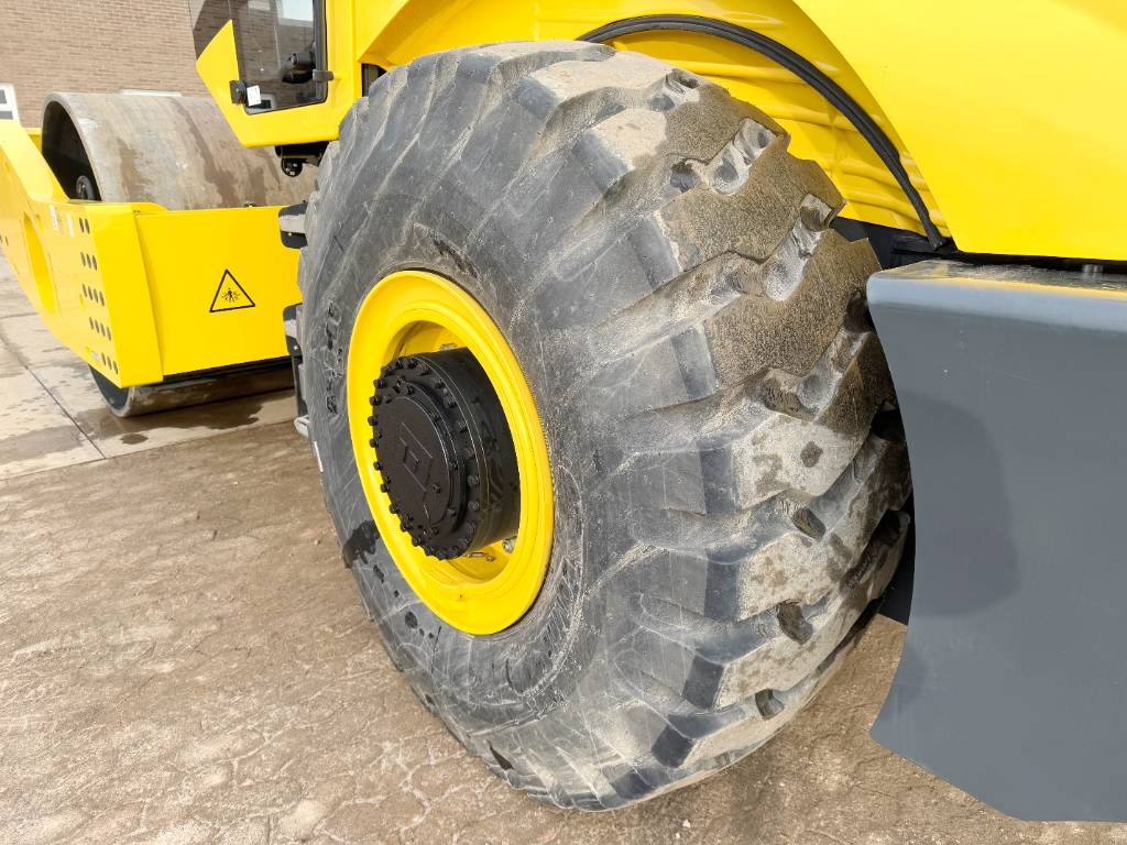 Bomag BW226D-5CL - NEW / Cummins engine