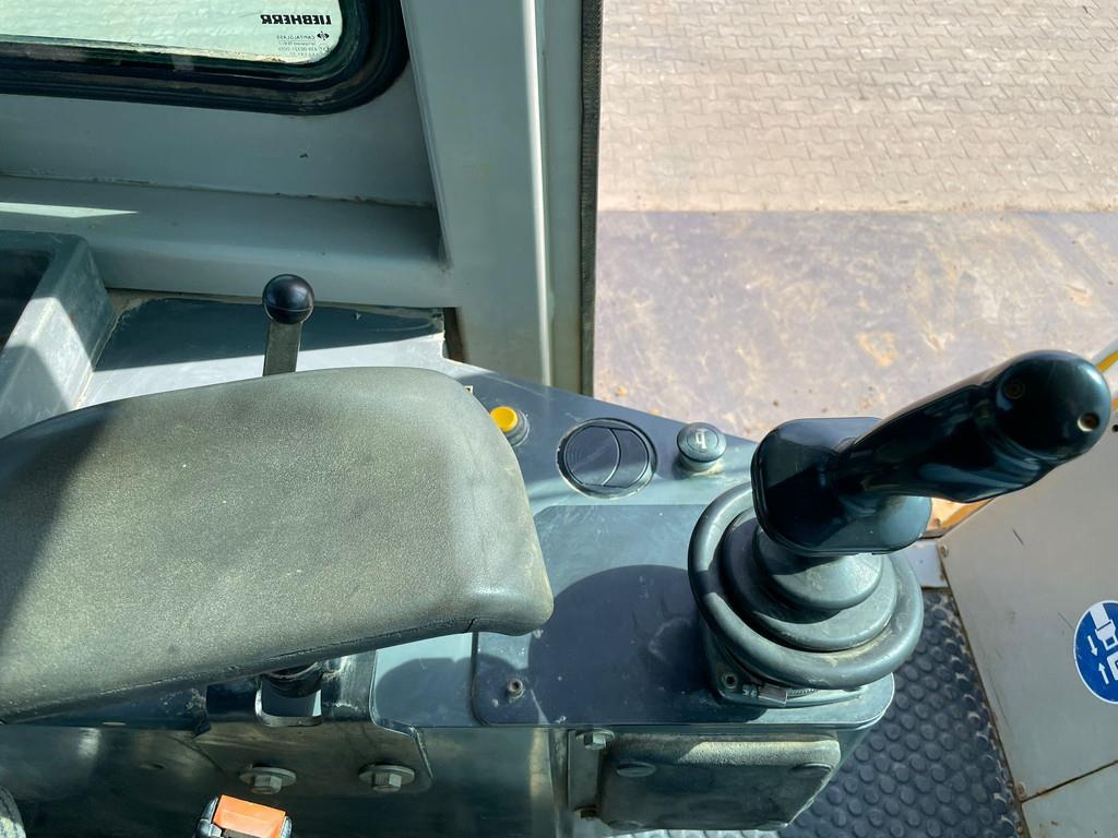 2008 Liebherr LR622B-47252560