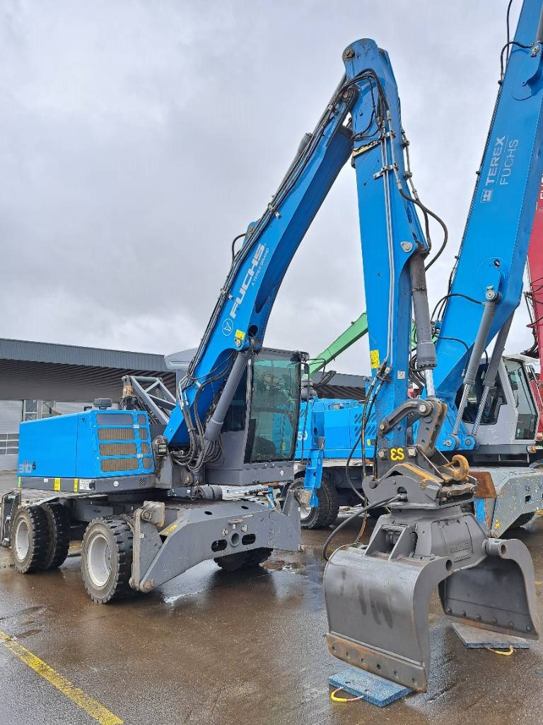 Fuchs MHL310F + Grapple