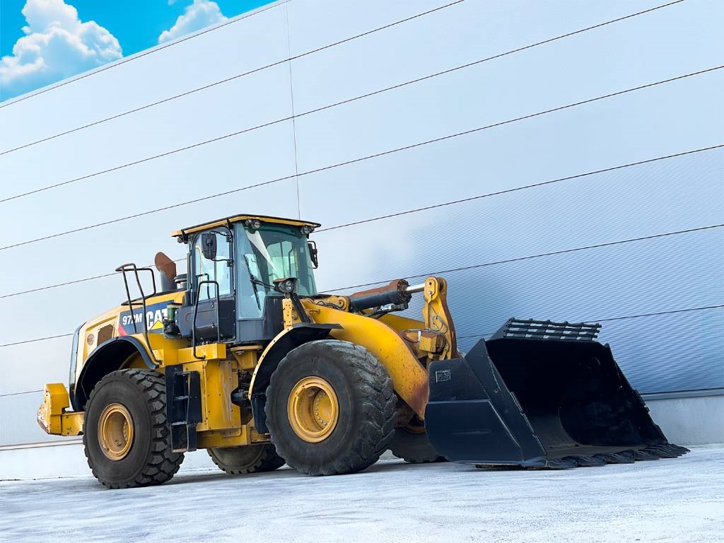 CAT 972M