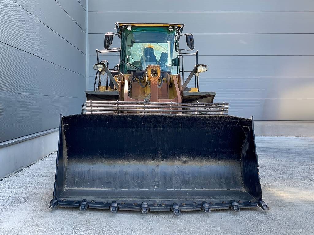 CAT 972M