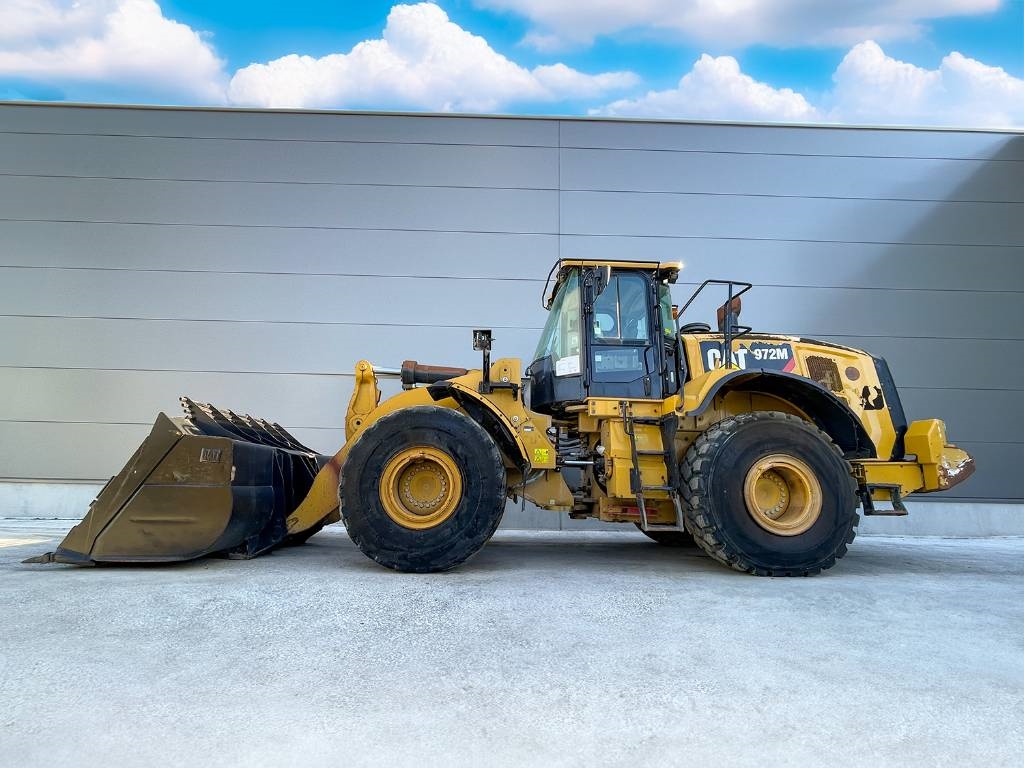 CAT 972M