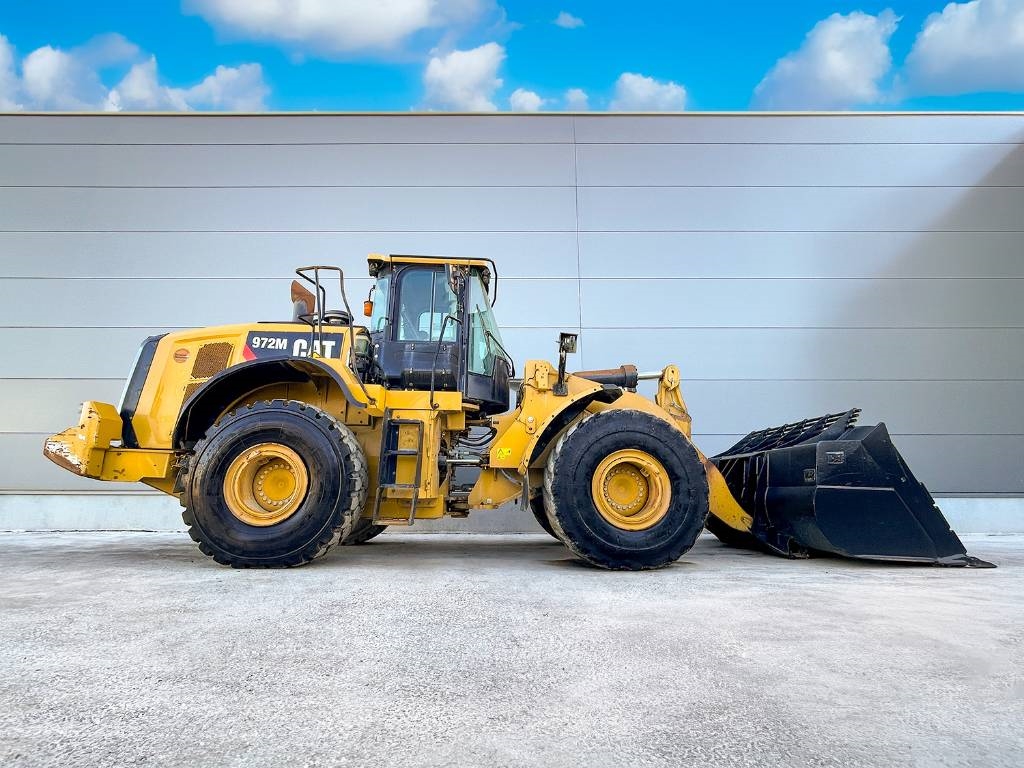 CAT 972M