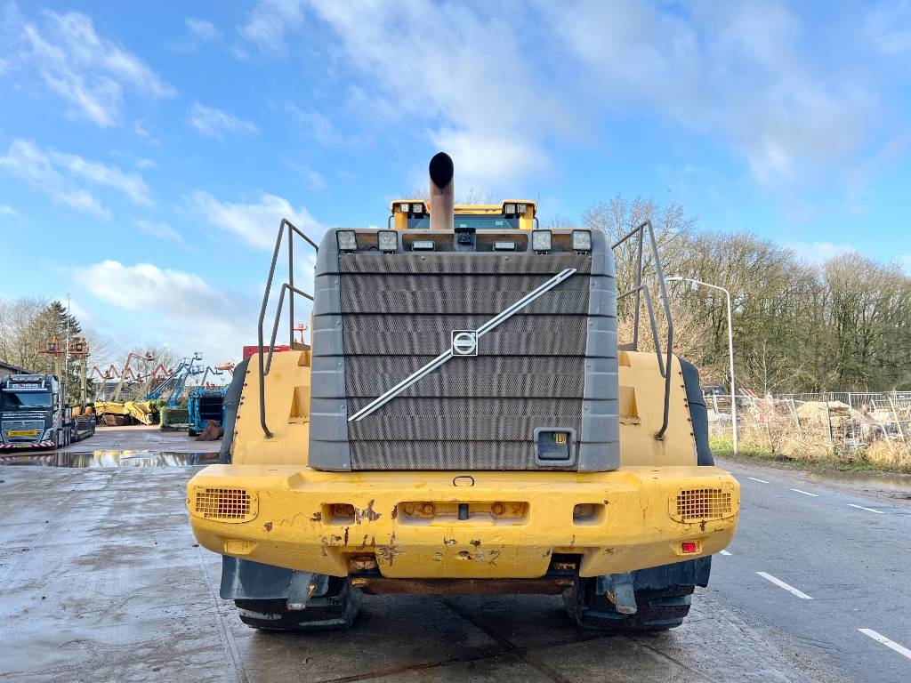 Volvo L350F - Automatic Greasing / CDC Steering