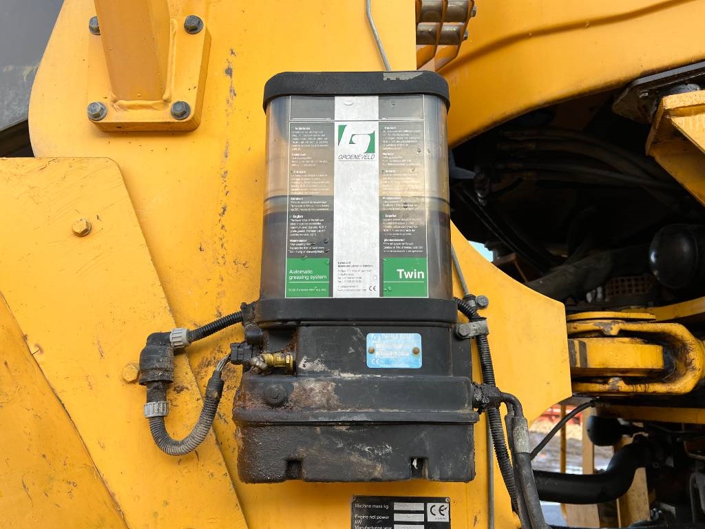 Volvo L350F - Automatic Greasing / CDC Steering