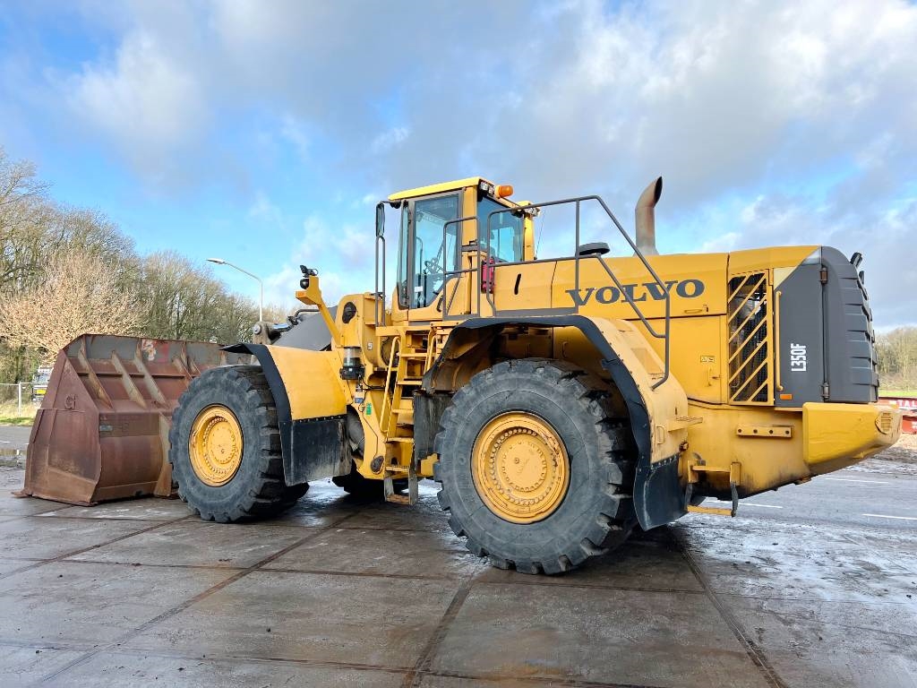 Volvo L350F - Automatic Greasing / CDC Steering