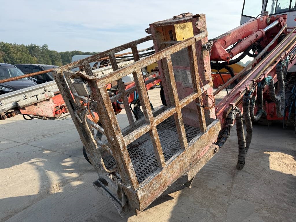 Sandvik DT1130-SC - 3x TB150 Drill Boom + Basket Boom