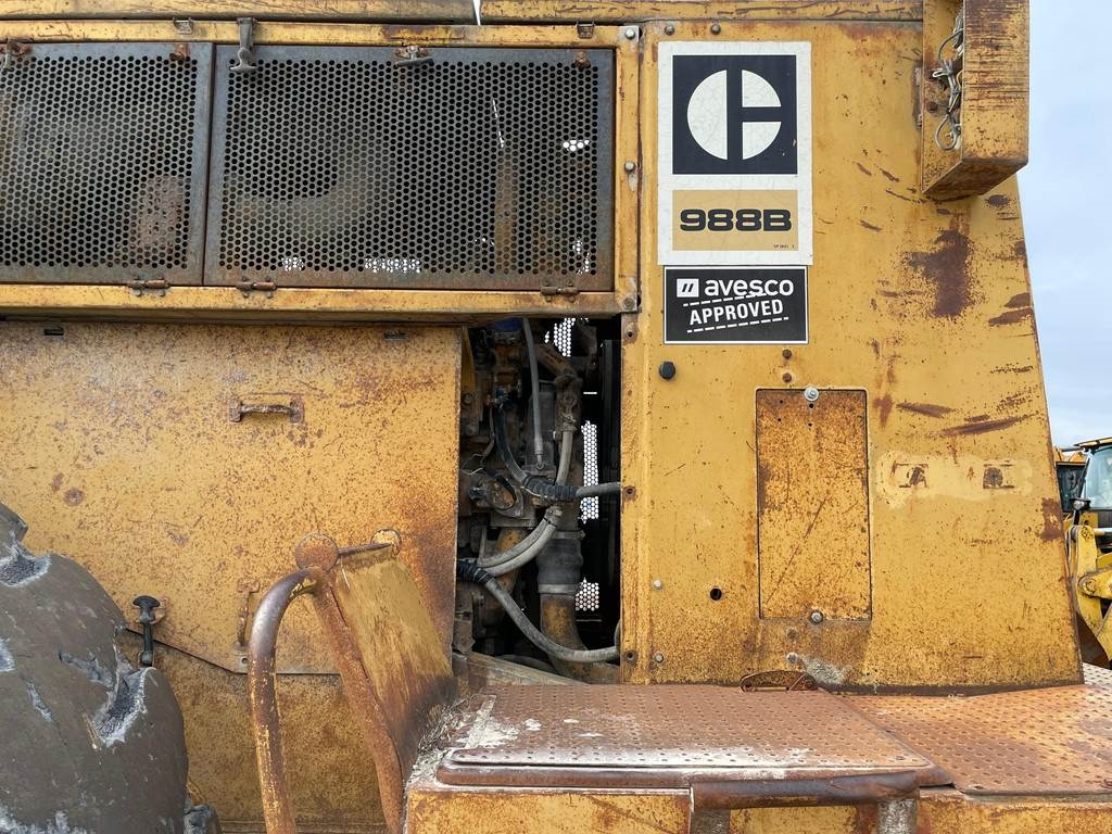 CAT 988B