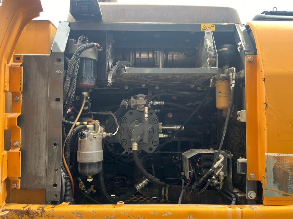 CASE CX250C