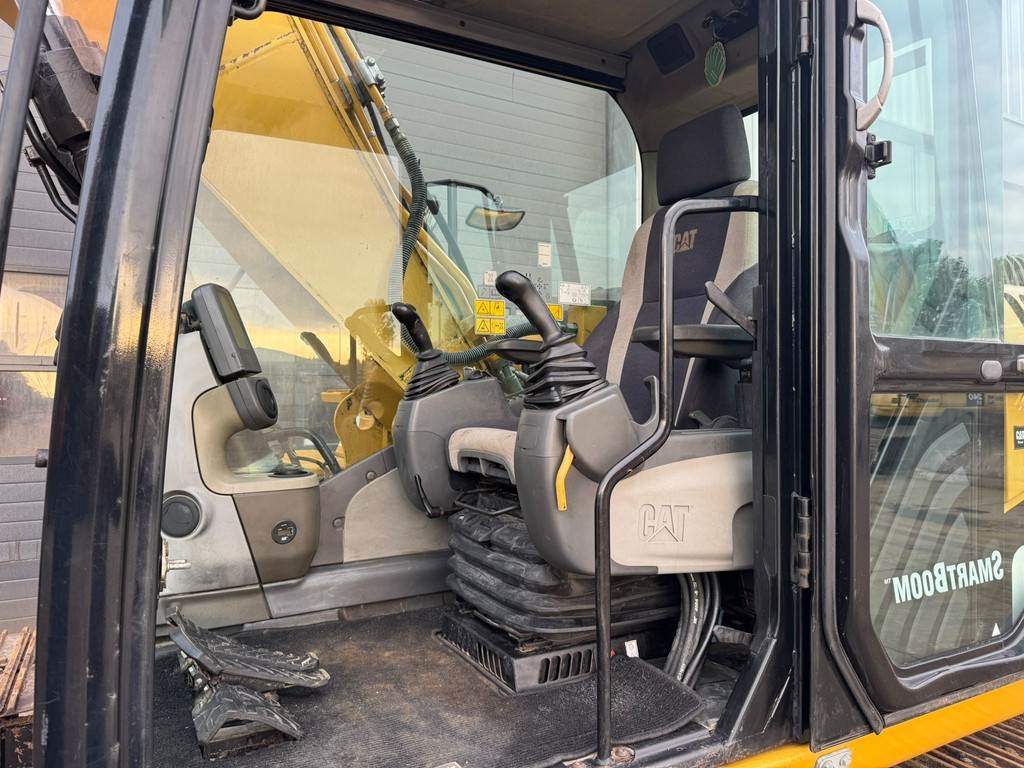 CAT 319DL